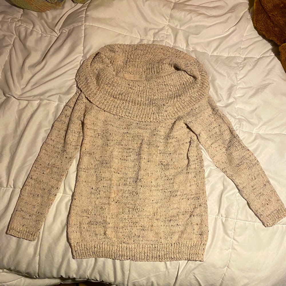 🌷🌷🌷Lauren Conrad Sweater